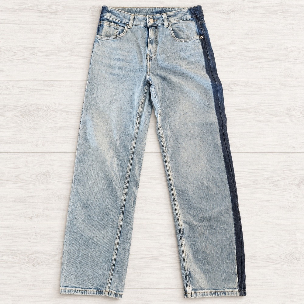 Time and Tru Side Stripe Acid Wash Straight Leg Jeans Size 10 Light Wash